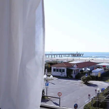 Hotel Mirage 3*