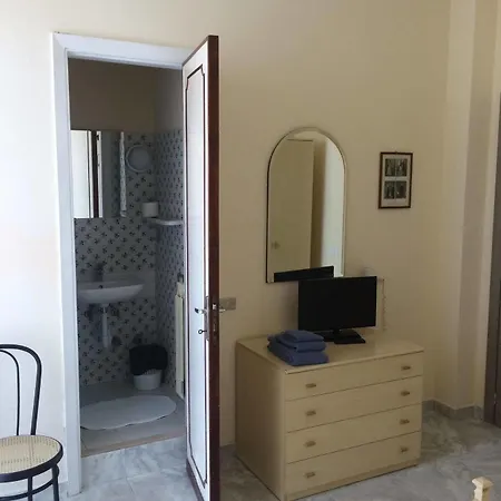 Hotel Mirage 3*